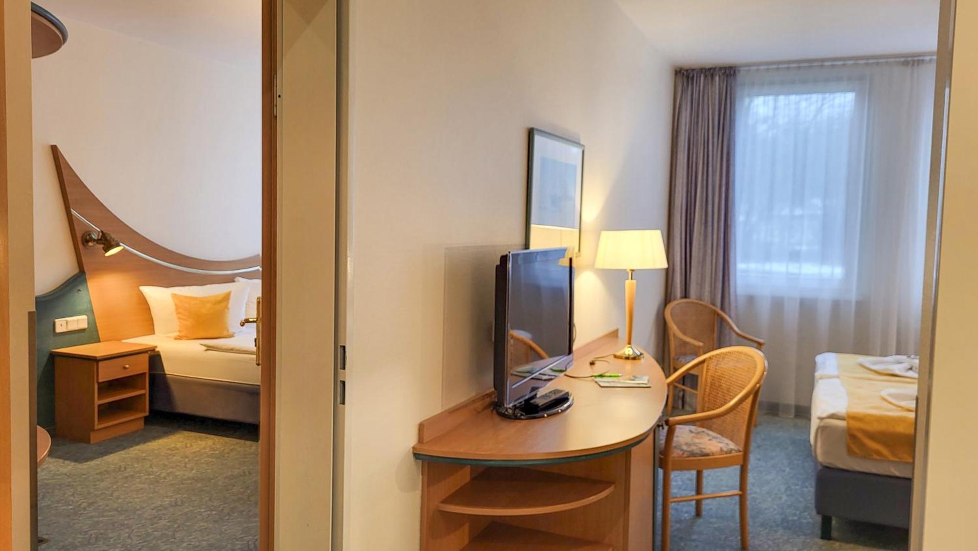 Seehotel Bollmannsruh Päwesin Eksteriør billede