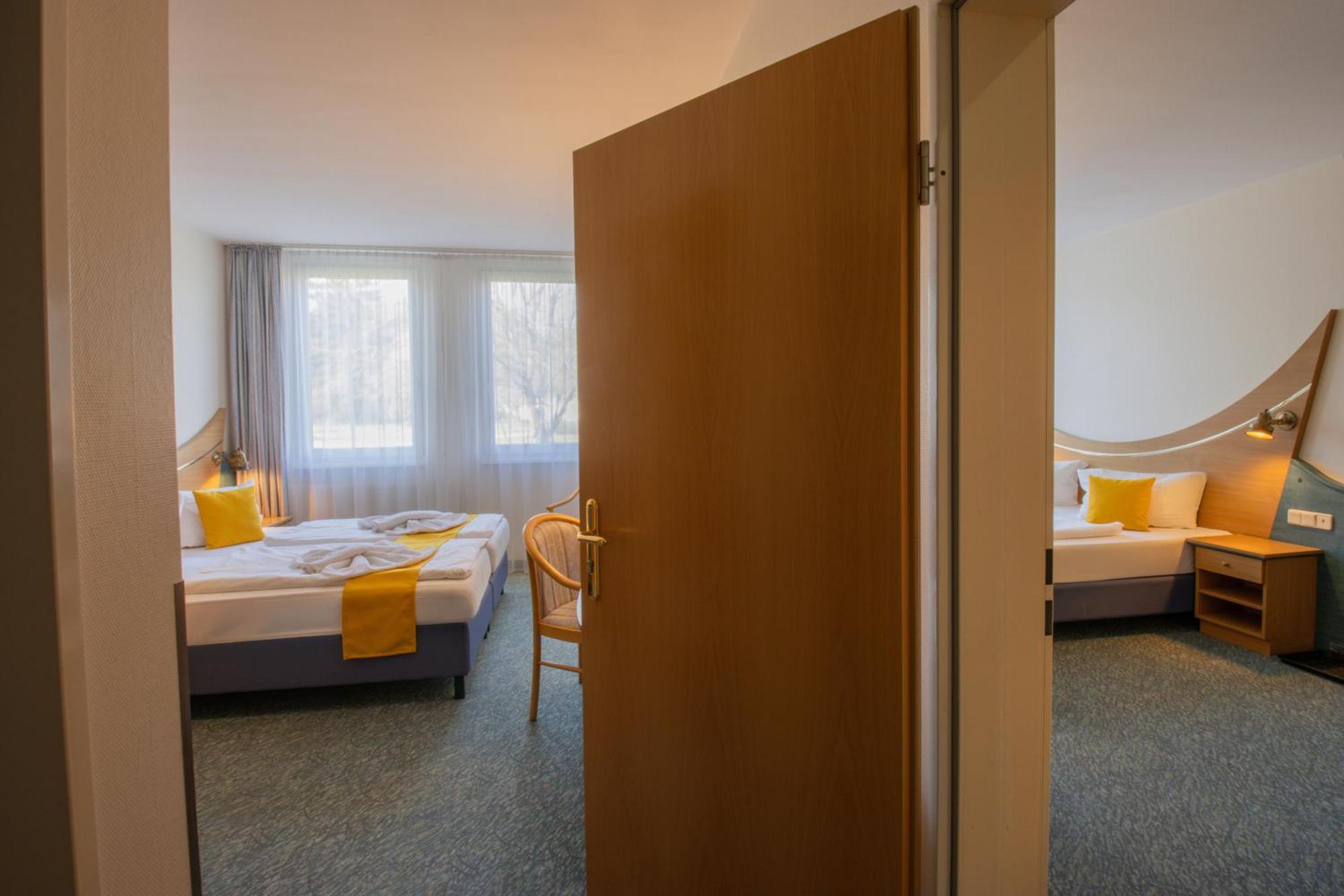 Seehotel Bollmannsruh Päwesin Eksteriør billede
