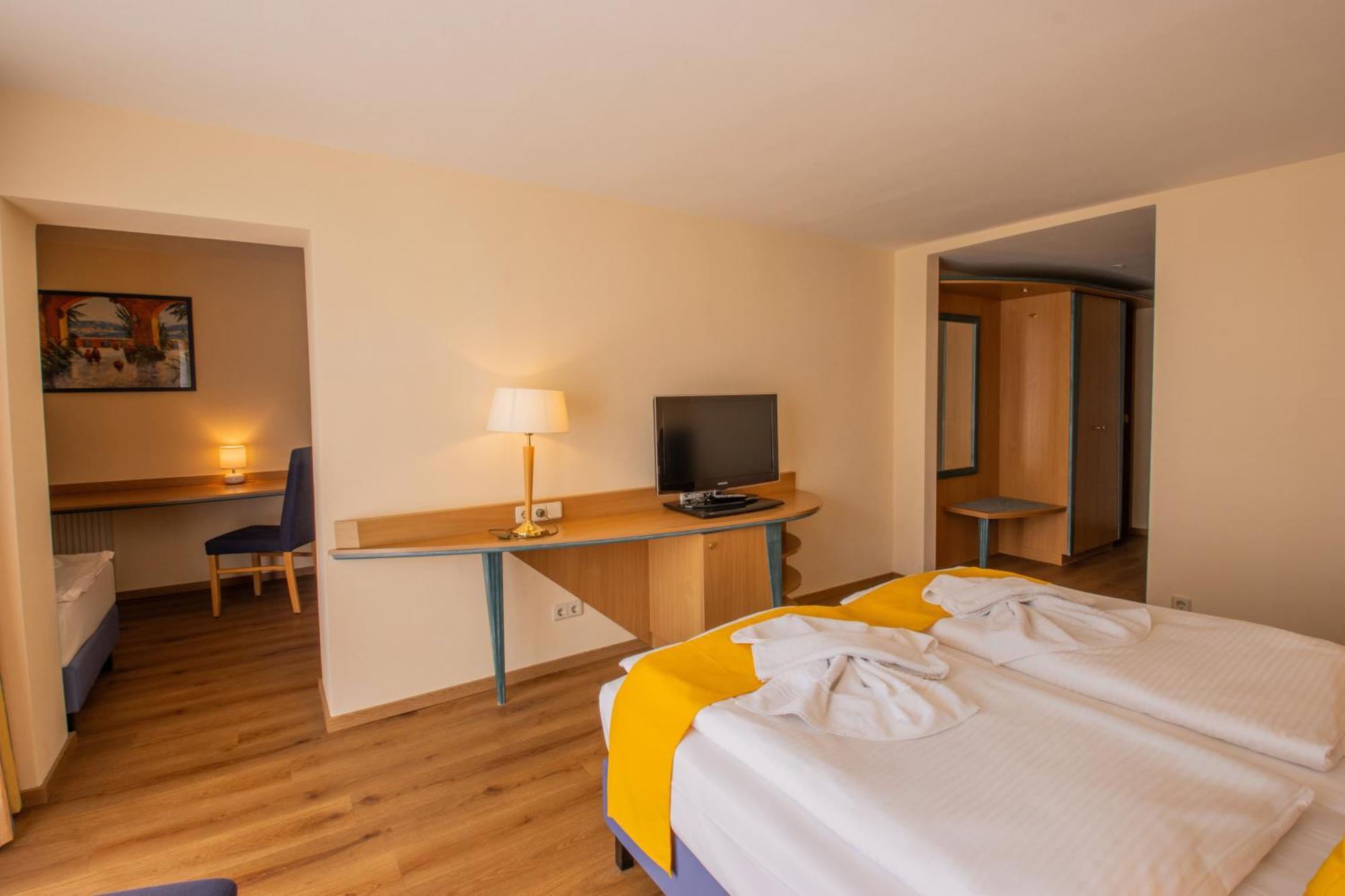 Seehotel Bollmannsruh Päwesin Eksteriør billede